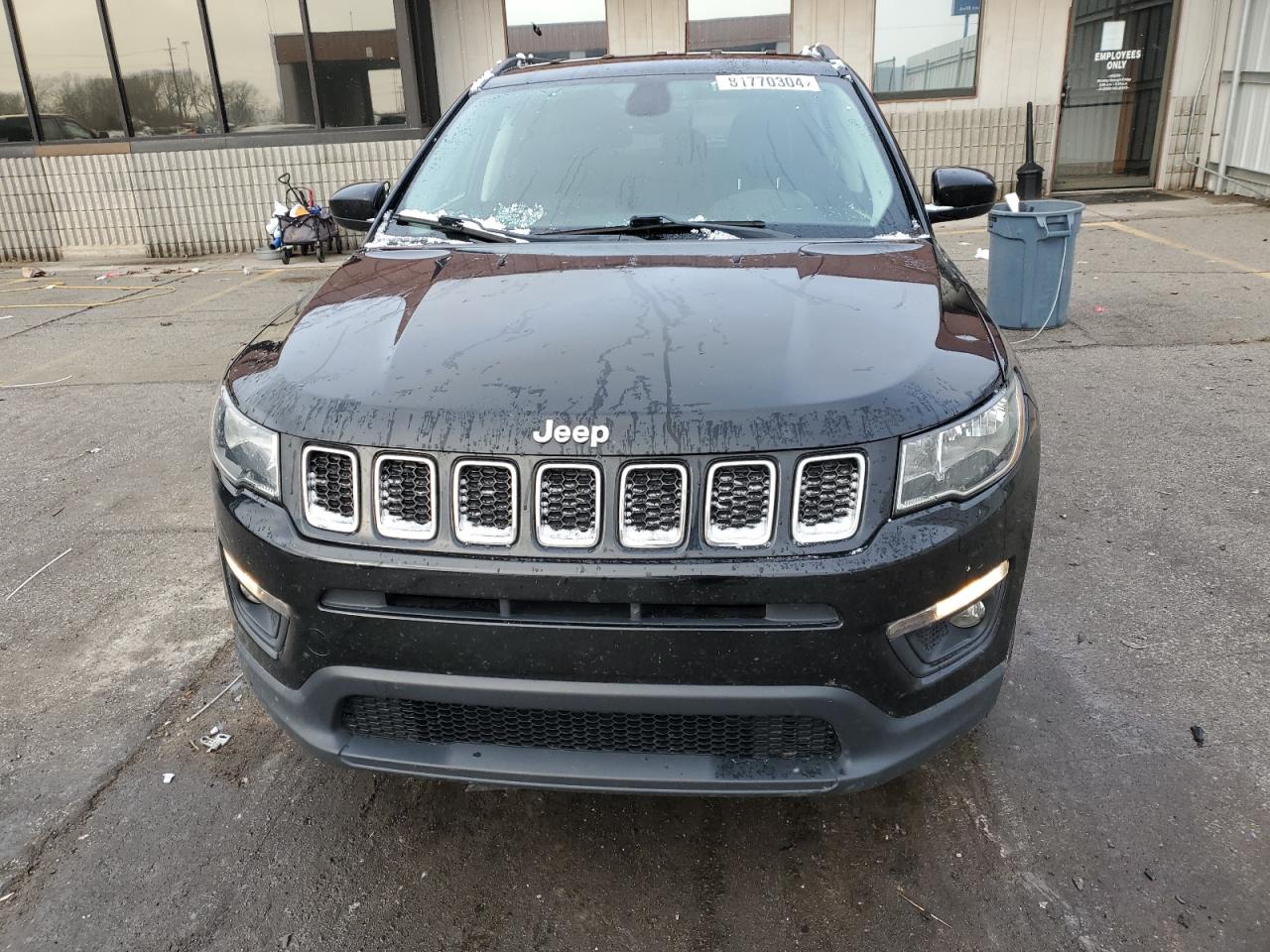2018 Jeep Compass VIN 3C4NJDBB0JT162353 Copart auction photo, side damage thumbnail 5