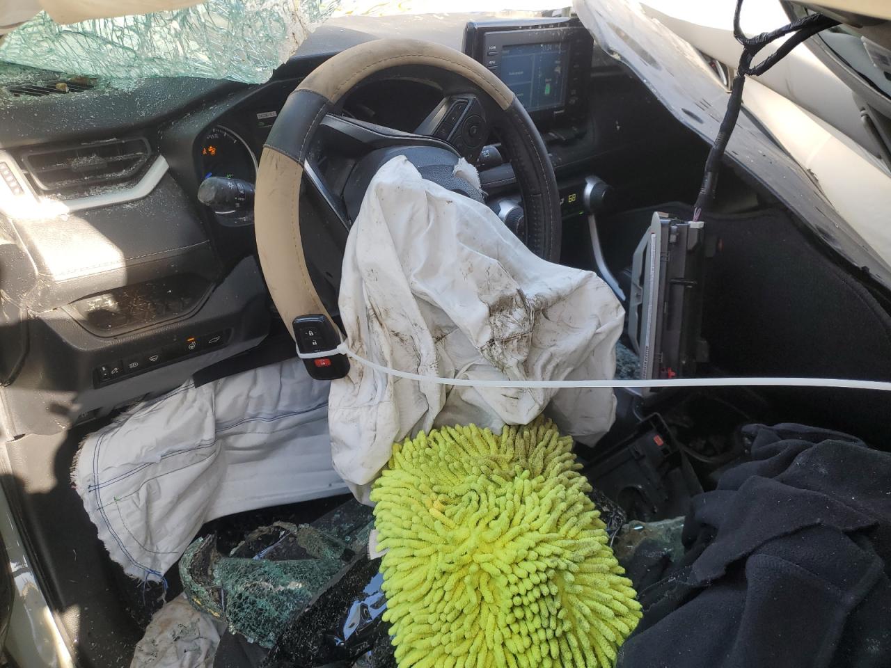 2020 Toyota RAV 4 VIN 2T3RWRFV8LW070536 Copart auction photo, rollover damage thumbnail 8