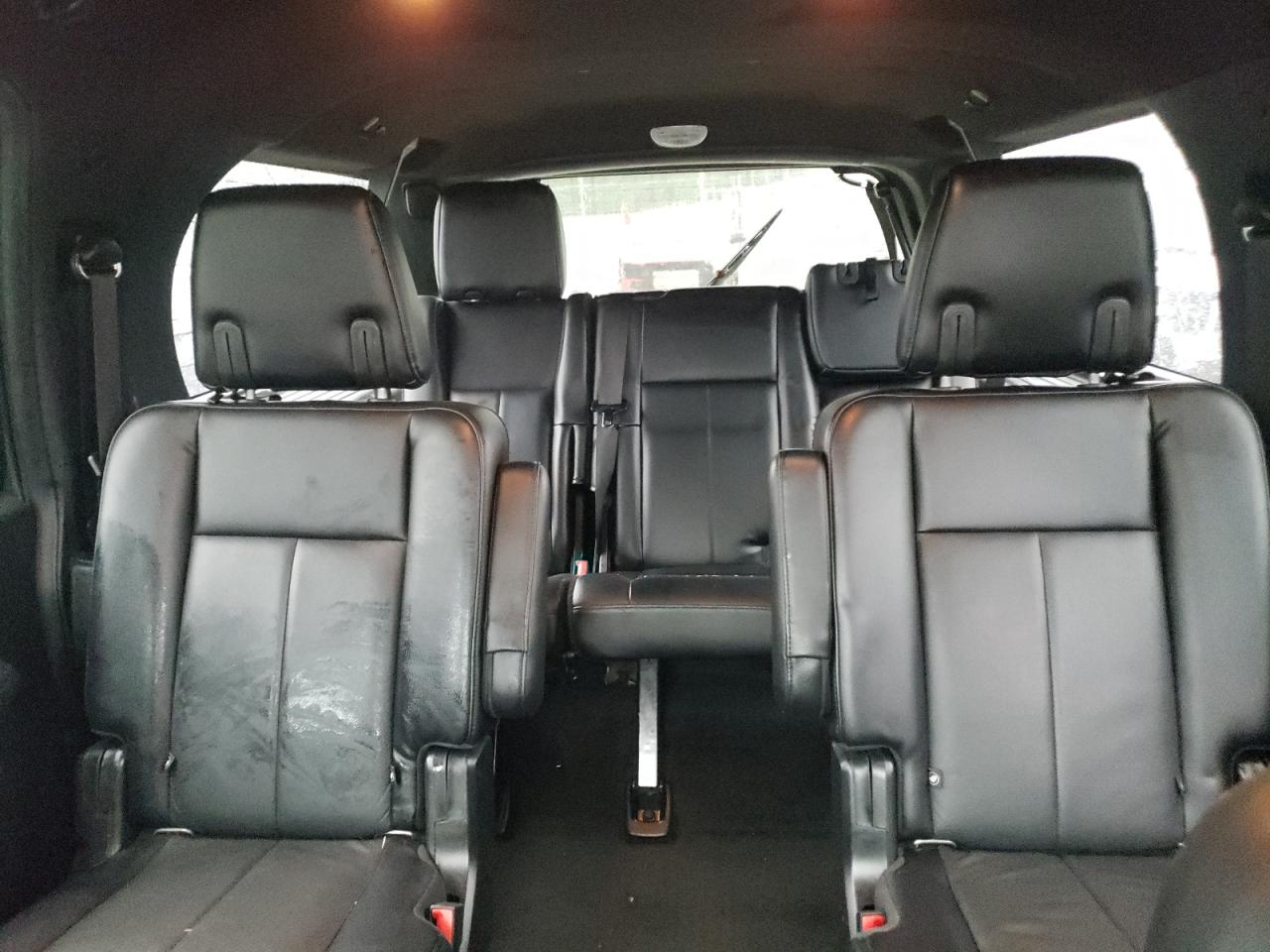 2015 Ford Expedition VIN 1FMJK1HT0FEF00637 Copart auction photo, front end / minor dent/scratches damage thumbnail 10
