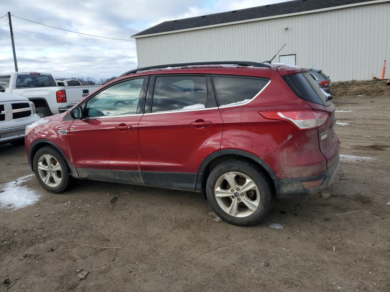 2015 Ford Escape VIN 1FMCU0GX5FUC65322 Copart auction photo, front end damage thumbnail 2