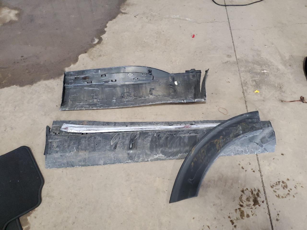 2020 Ford Explorer VIN 1FMSK8DH9LGA79239 Copart auction photo, side / rear end damage thumbnail 13