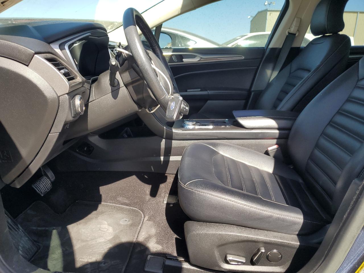 2019 Ford Fusion VIN 3FA6P0CD4KR169712 Copart auction photo, hail damage thumbnail 7