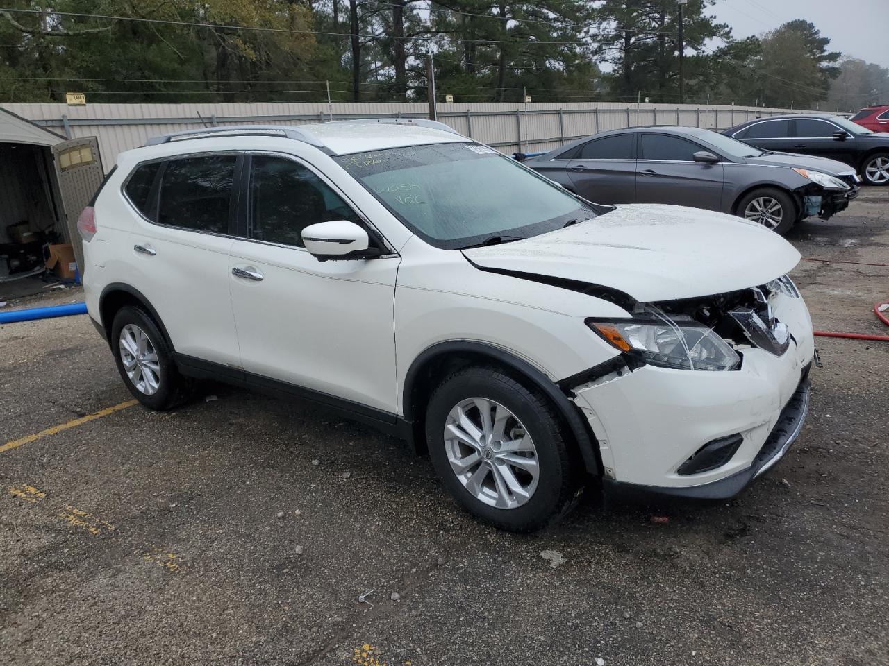 2016 Nissan Rogue VIN KNMAT2MT0GP660956 Copart auction photo, front end damage thumbnail 4