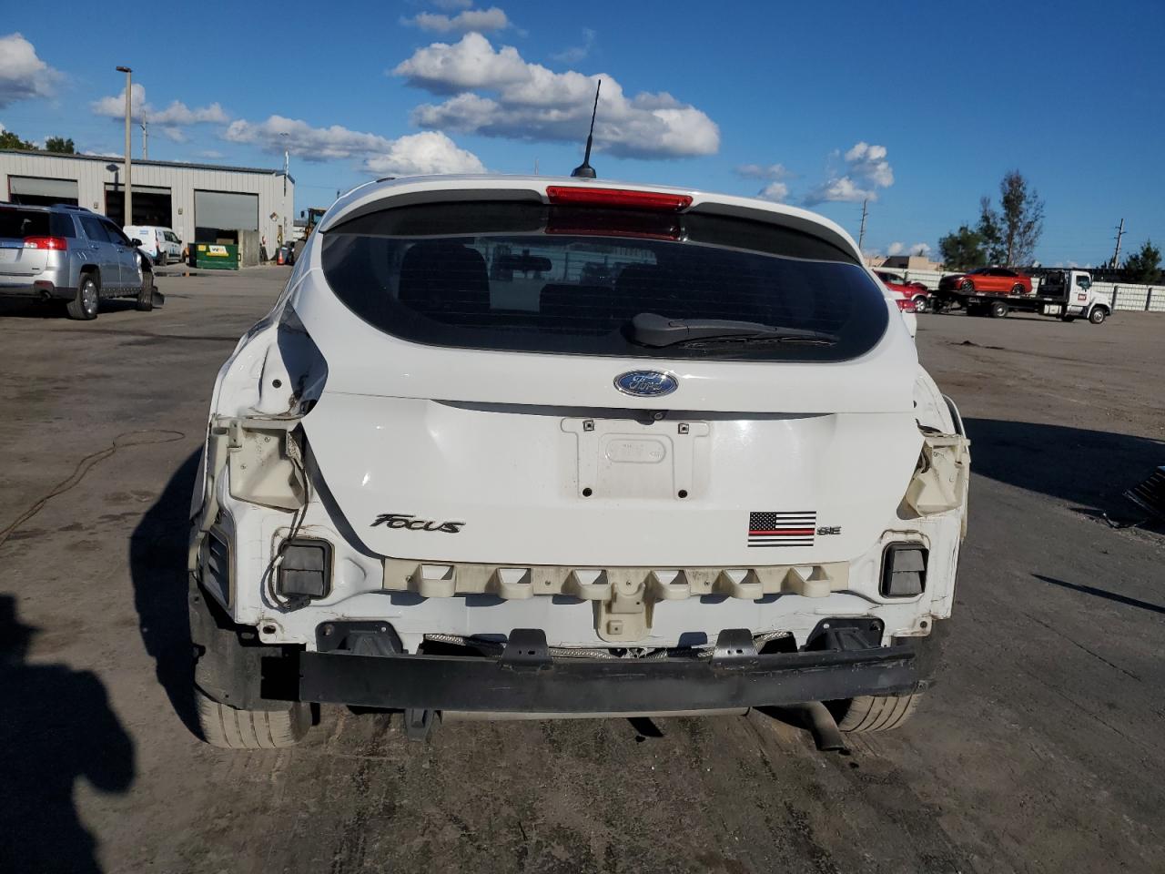 2017 Ford Focus VIN 1FADP3K23HL337811 Copart auction photo, rear end / side damage thumbnail 6