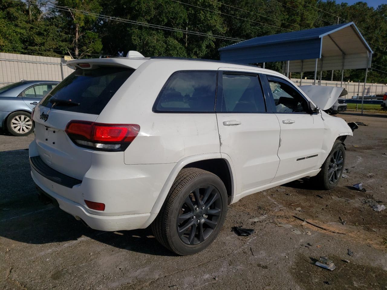 2021 Jeep Grand Cherokee VIN 1C4RJEAG3MC713055 Copart auction photo, front end damage thumbnail 3