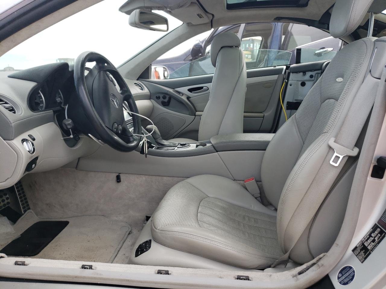 2005 Mercedes-Benz SL-klasse VIN WDBSK74F85F101459 Copart auction photo, water/flood damage thumbnail 7