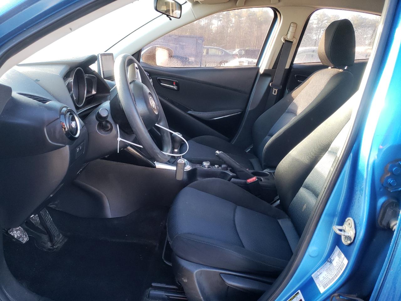 2017 Toyota Yaris VIN 3MYDLBYV7HY157385 Copart auction photo, front end / rear end damage thumbnail 7