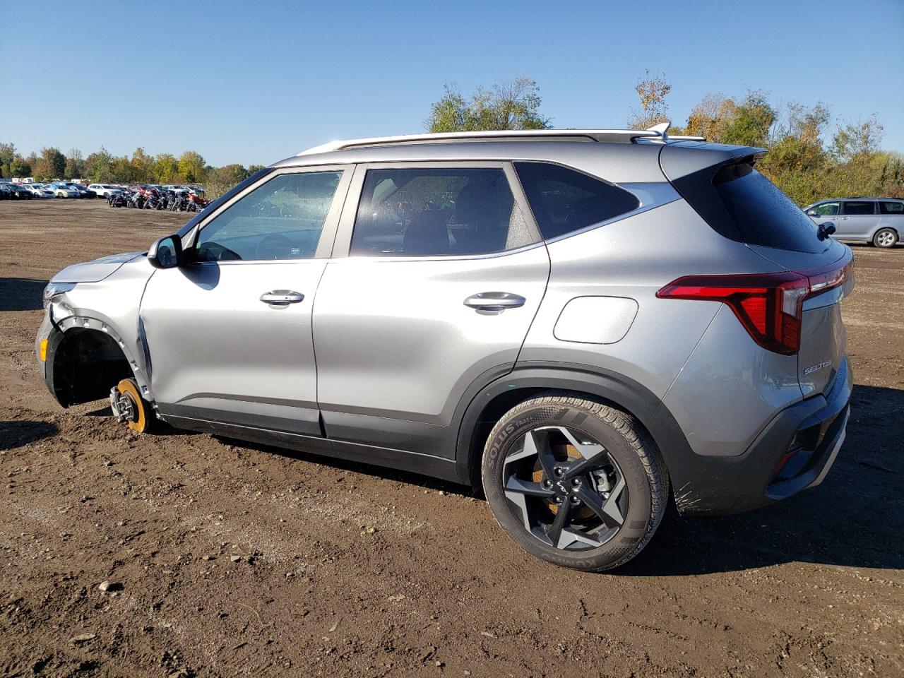 2024 KIA Seltos VIN KNDERCAA1R7649377 Copart auction photo, undercarriage / side damage thumbnail 2
