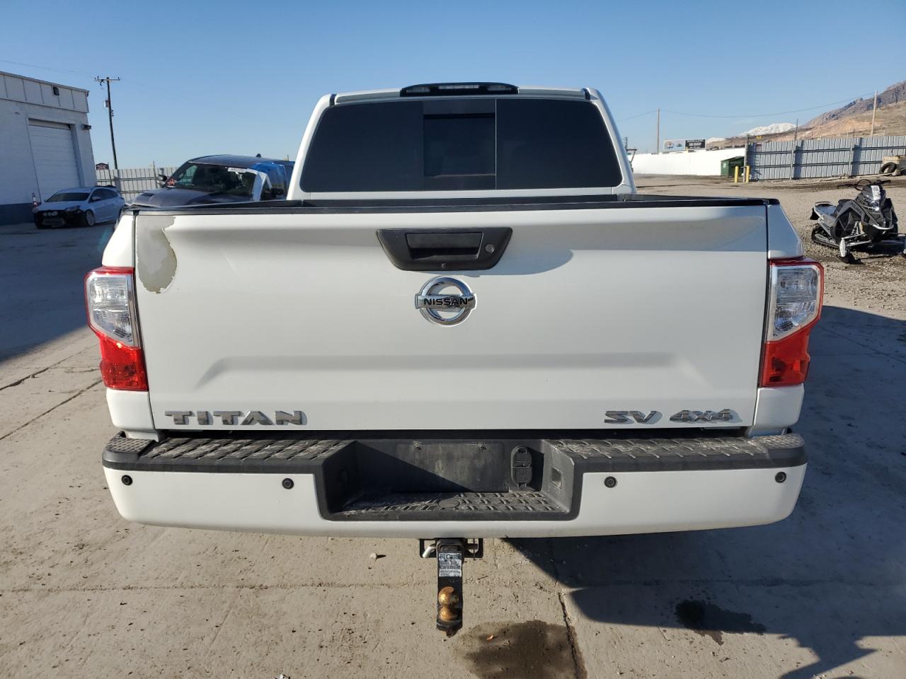 2017 Nissan Titan VIN 1N6AA1E53HN533161 Copart auction photo, front end damage thumbnail 6