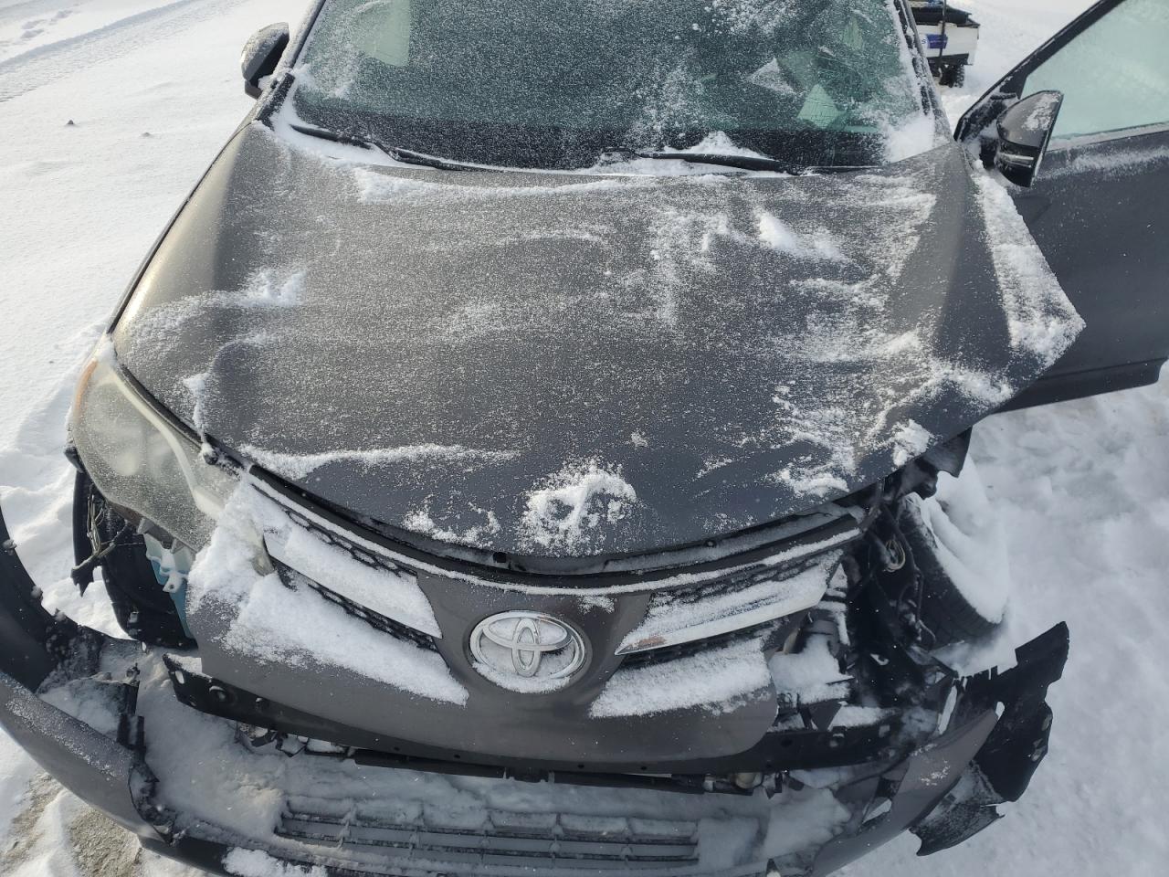 2014 Toyota RAV 4 VIN 2T3RFREV2EW140570 Copart auction photo, all over damage thumbnail 13