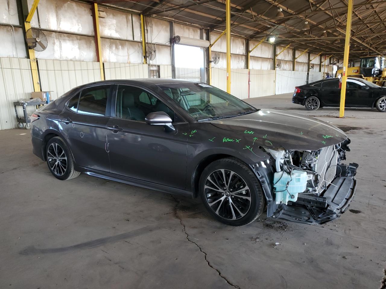 2018 Toyota Camry VIN 4T1B11HK9JU033473 Copart auction photo, front end damage thumbnail 4