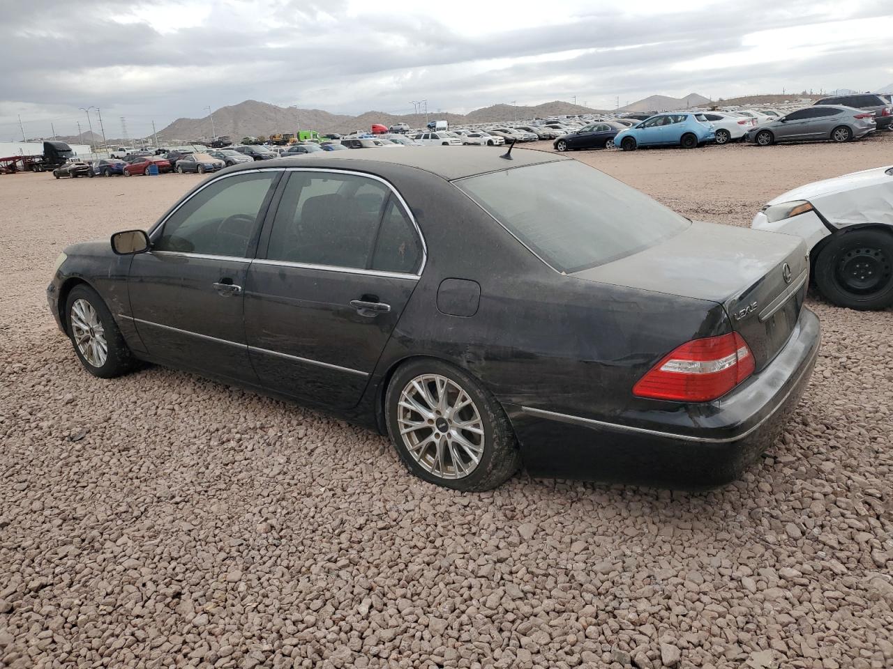 2004 Lexus LS VIN JTHBN36FX40145770 Copart auction photo, minor dent/scratches damage thumbnail 2