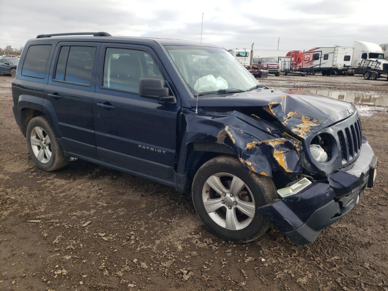 2015 Jeep Liberty (Patriot) VIN 1C4NJPBB5FD281191 Copart auction photo, front end / side damage thumbnail 4