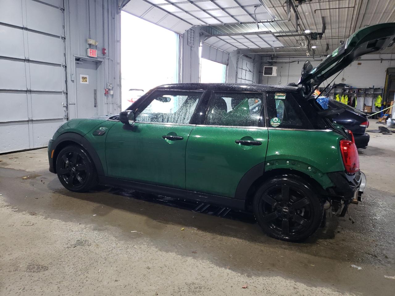 2022 MINI Cooper VIN WMW53DK08N2P87600 Copart auction photo, rear end / front end damage thumbnail 2