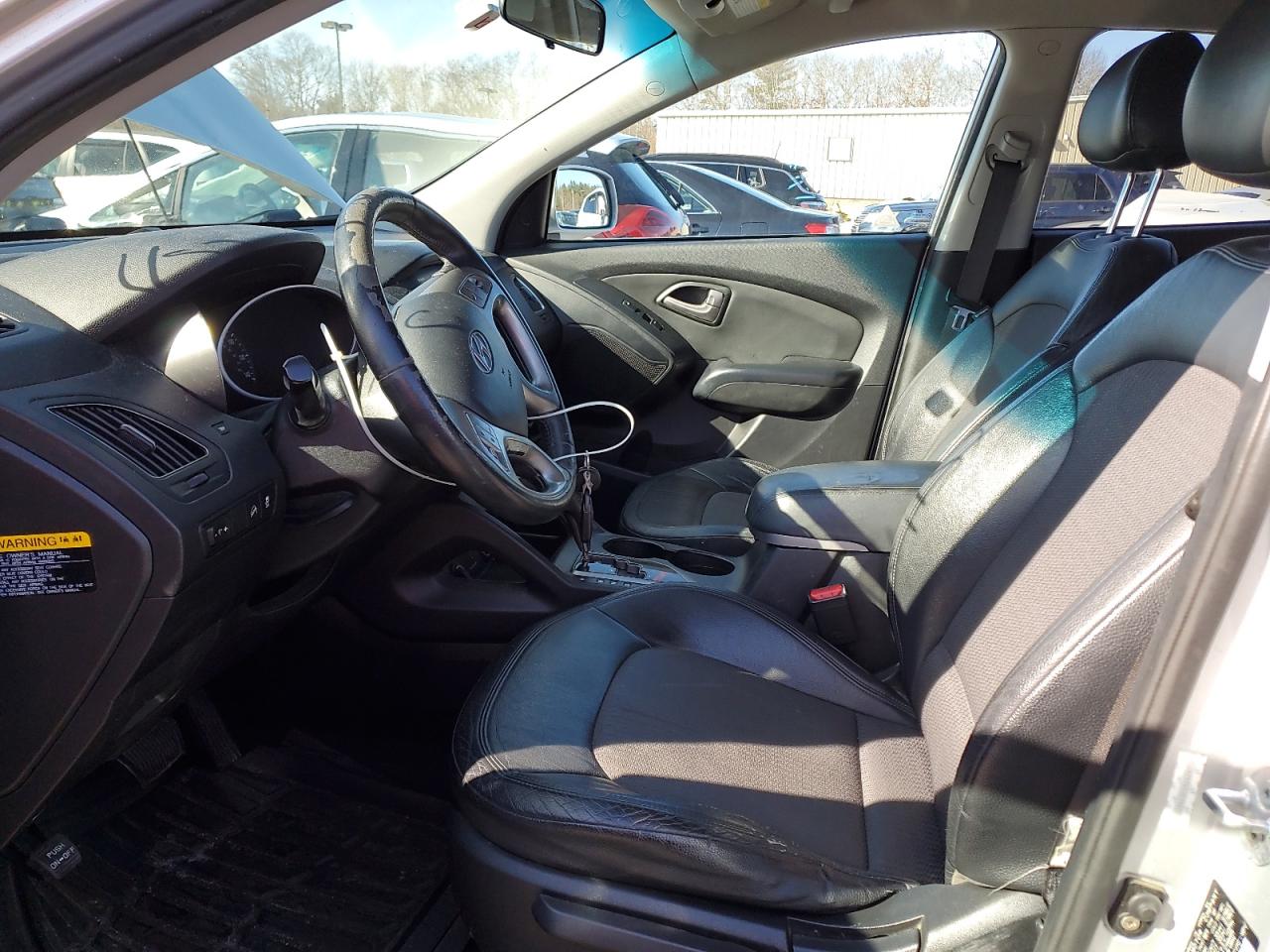 2012 Hyundai Tucson VIN KM8JU3AC3CU326287 Copart auction photo, normal wear damage thumbnail 7