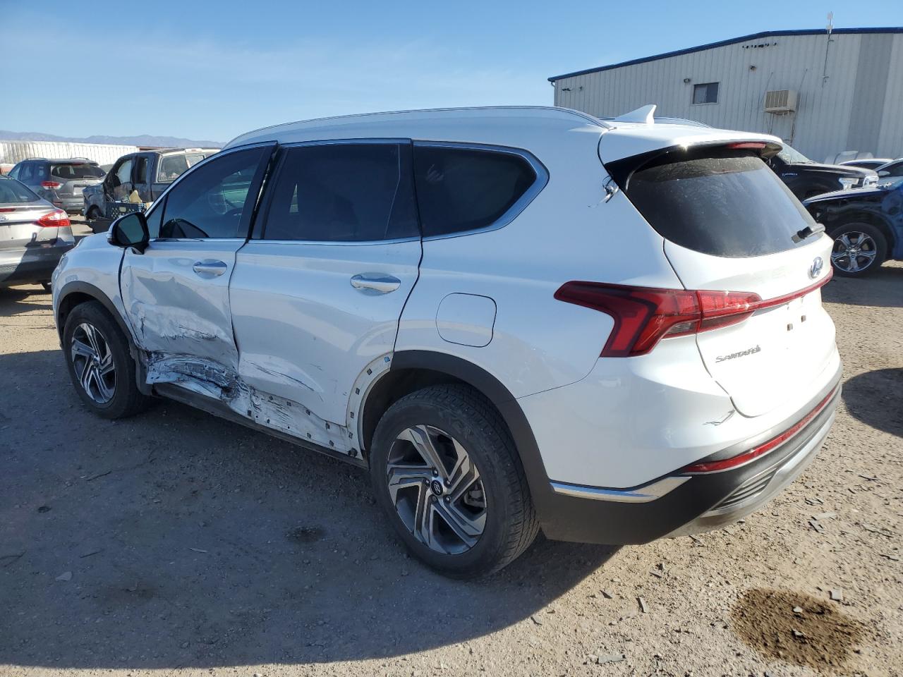 2022 Hyundai Santa Fe VIN 5NMS34AJ7NH436351 Copart auction photo, side / front end damage thumbnail 2