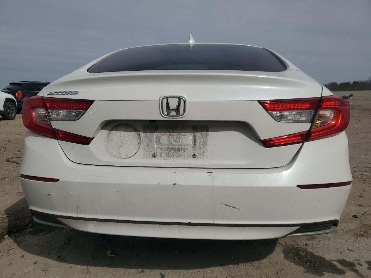 2018 Honda Accord VIN 1HGCV1F12JA260322 Copart auction photo, front end / minor dent/scratches damage thumbnail 6