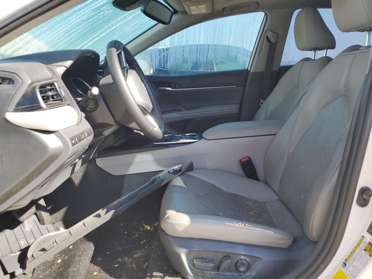 2019 Toyota Camry VIN 4T1B61HK8KU813807 Copart auction photo, water/flood damage thumbnail 7