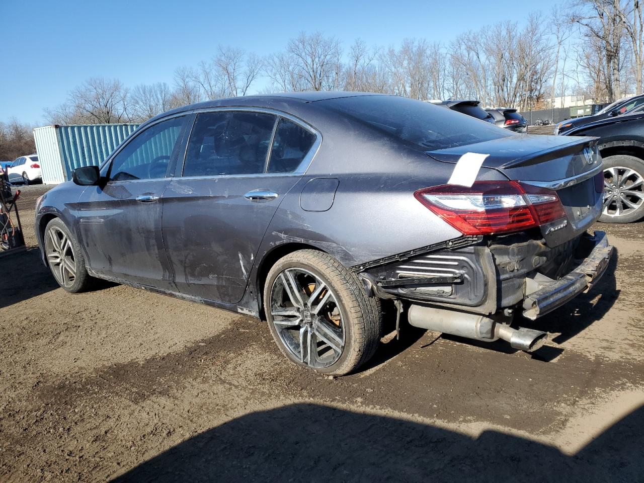 2017 Honda Accord VIN 1HGCR2F11HA188761 Copart auction photo, rear end / side damage thumbnail 2