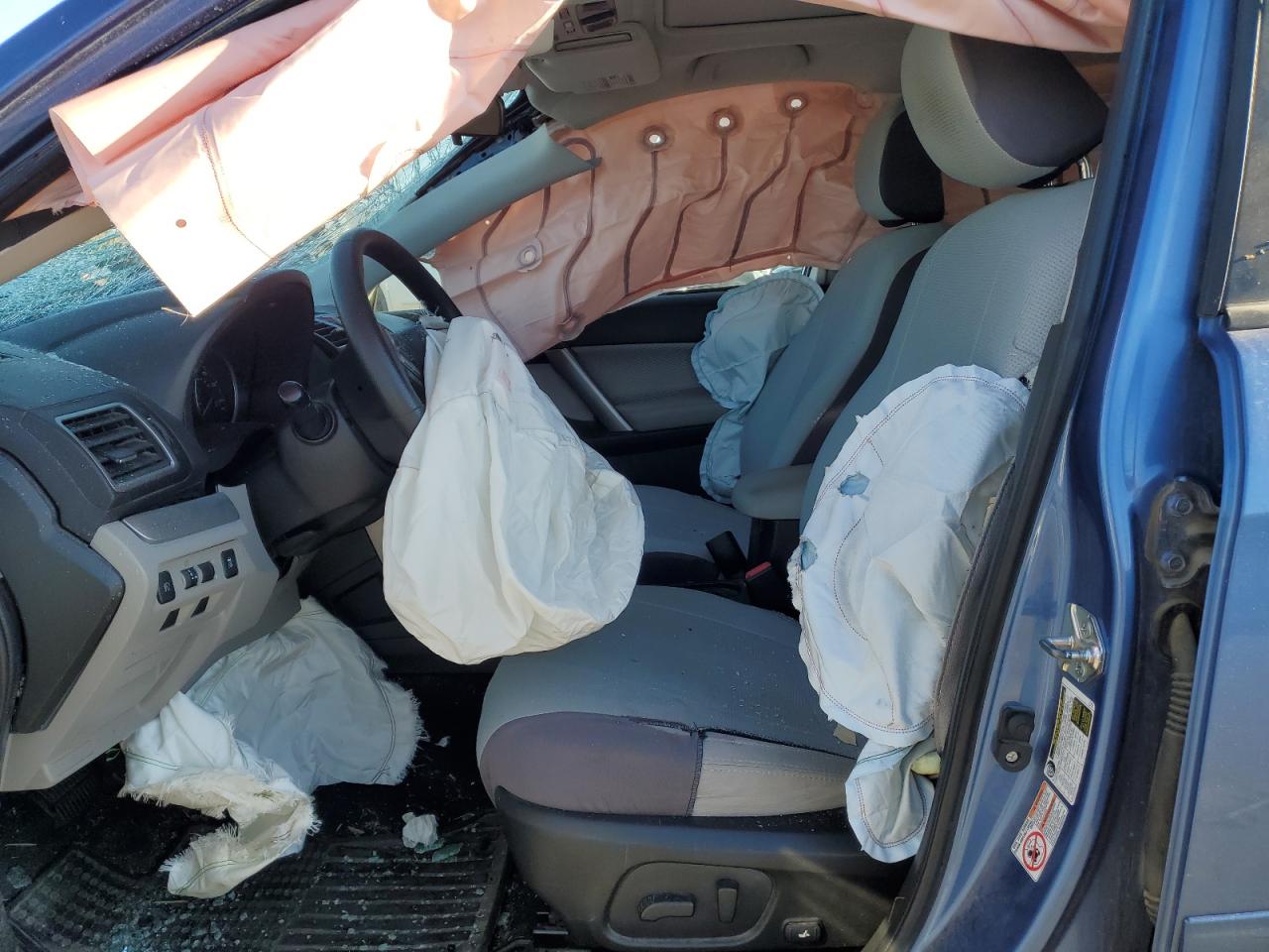 2018 Subaru Forester VIN JF2SJAEC2JH416439 Copart auction photo, front end / side damage thumbnail 7