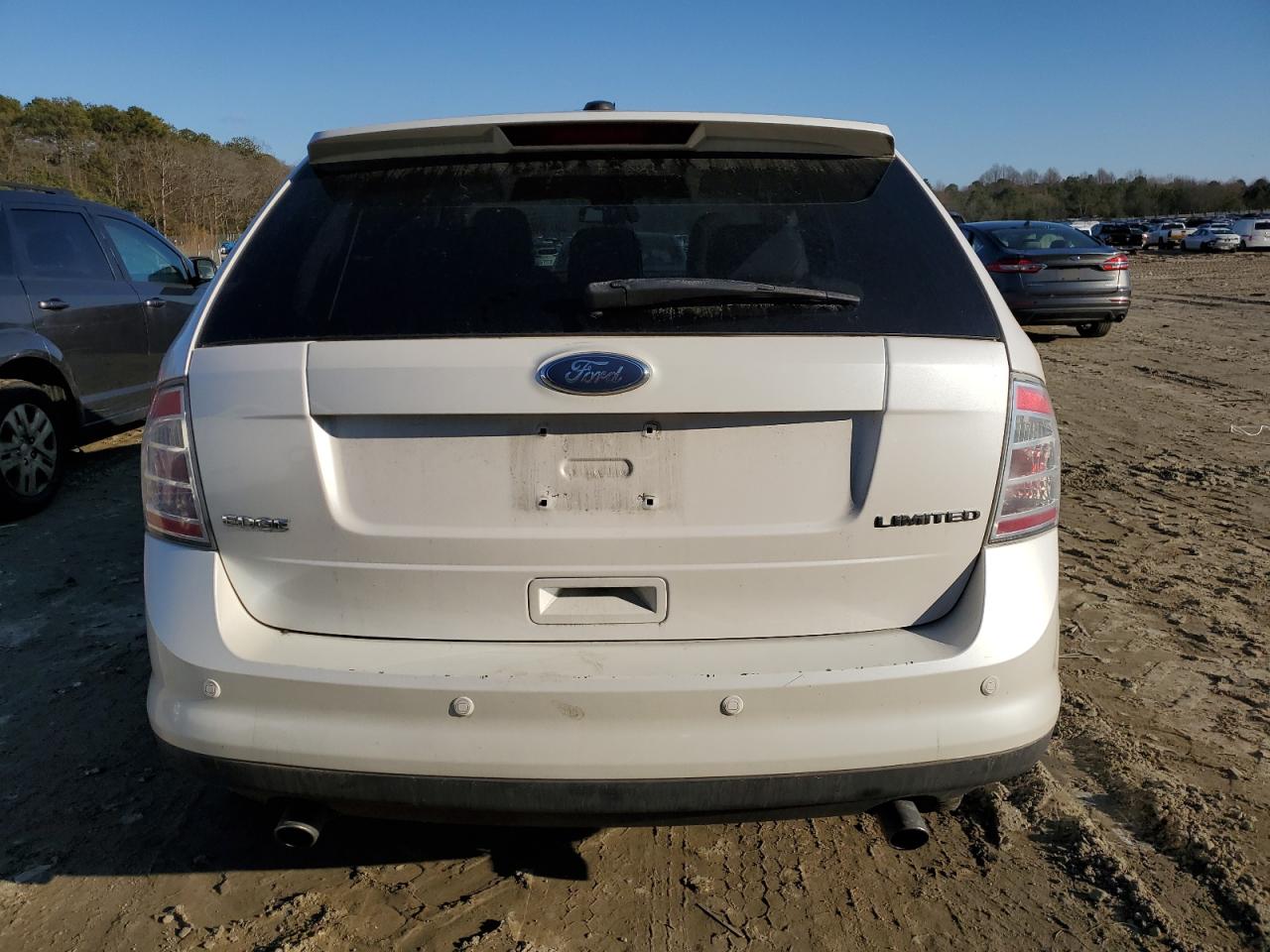 2009 Ford Edge VIN 2FMDK39C09BA64461 Copart auction photo, side / front end damage thumbnail 6