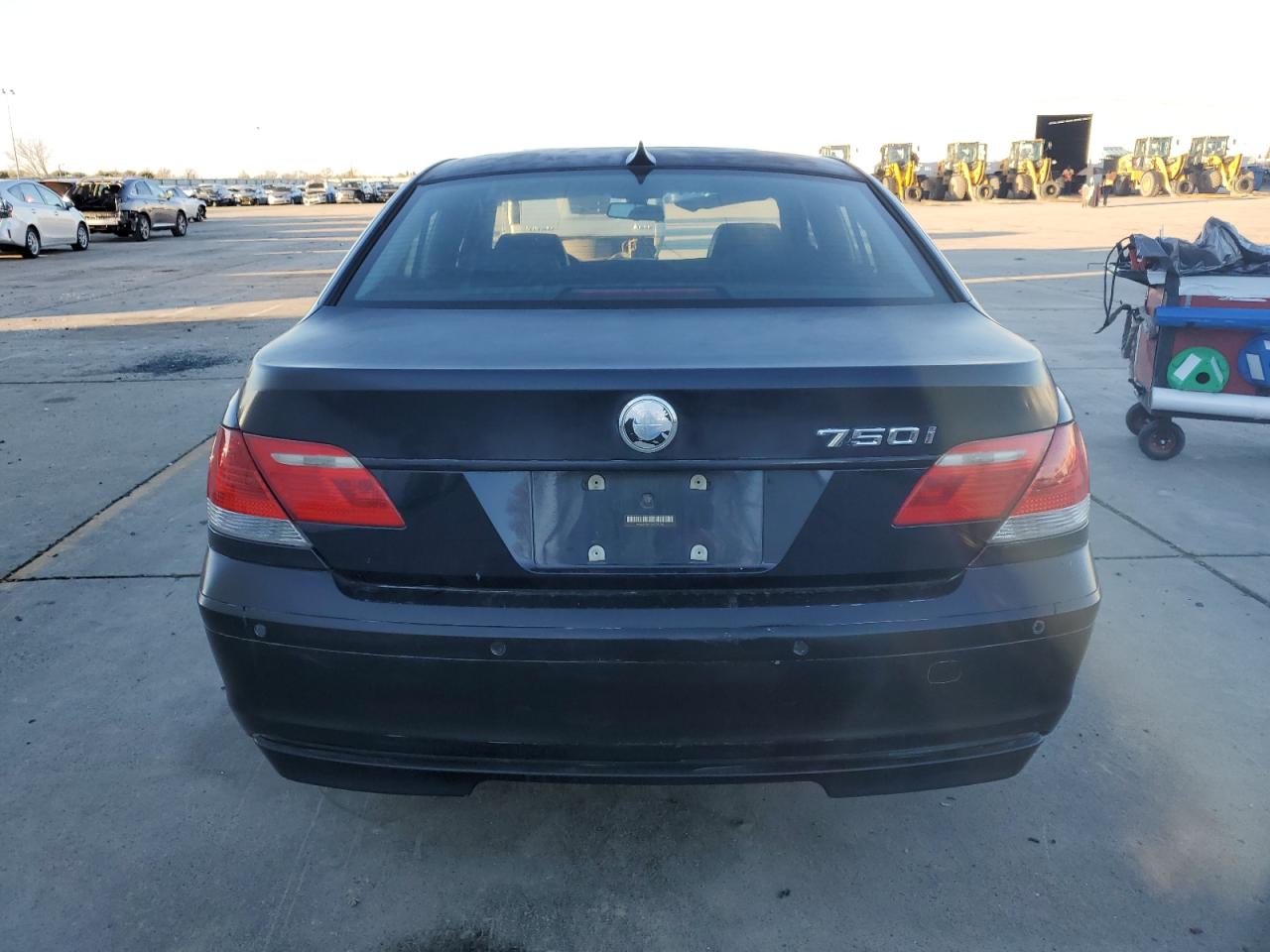 2006 BMW 7er VIN WBAHL83516DT05036 Copart auction photo, rear end / side damage thumbnail 6