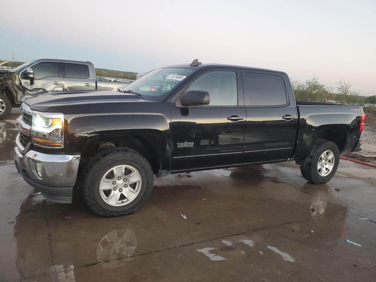 2018 Chevrolet Silverado VIN 3GCUKREC2JG508390