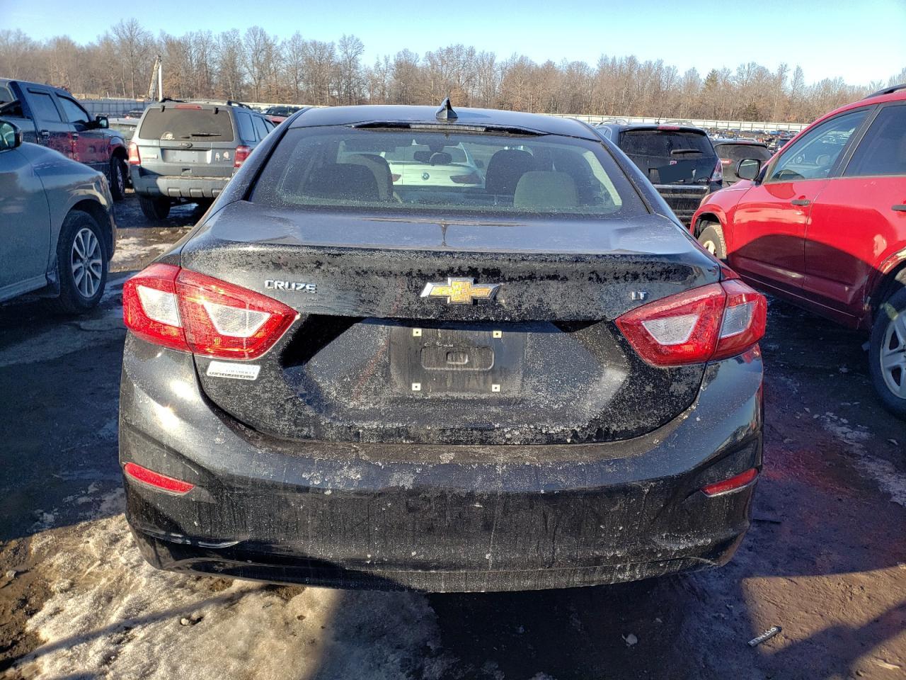 2018 Chevrolet Cruze VIN 1G1BE5SM5J7169178 Copart auction photo, front end damage thumbnail 6