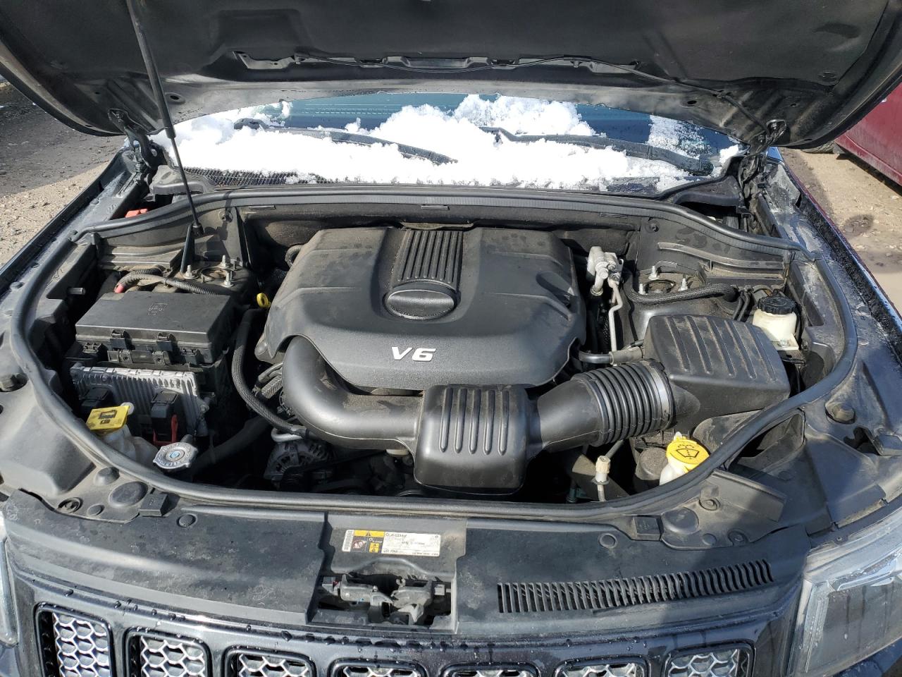 2015 Jeep Grand Cherokee VIN 1C4RJFAG0FC736611 Copart auction photo, side damage thumbnail 11