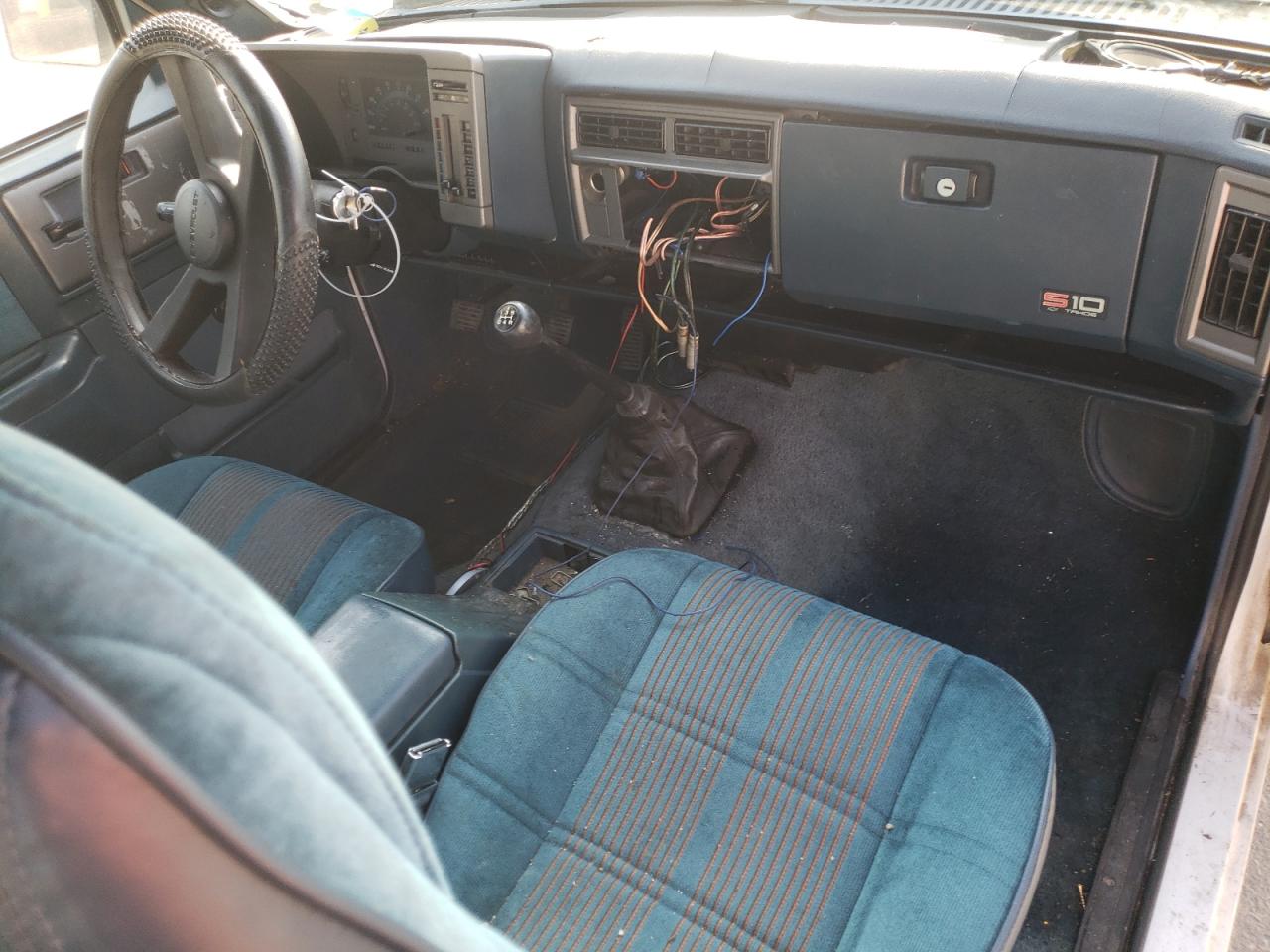 1992 Chevrolet S-10 Pickup VIN 1GCCS19R4N2179797 Copart auction photo, front end damage thumbnail 8