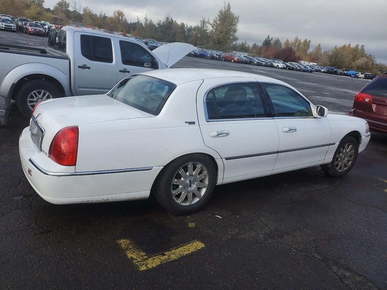2011 Lincoln Town Car VIN 2LNBL8CV6BX764277 Copart auction photo, all over damage thumbnail 3