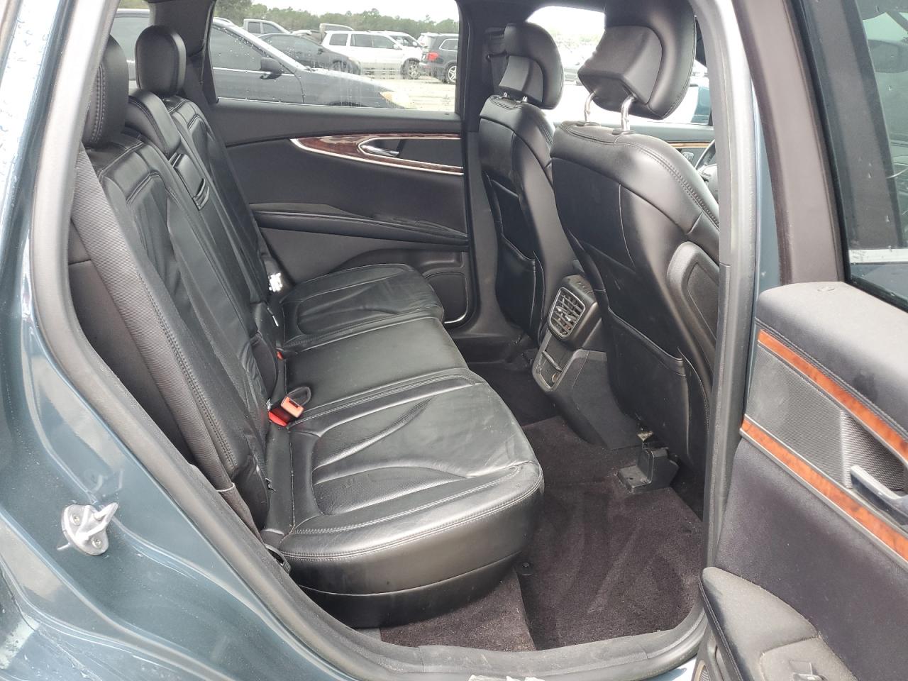 2016 Lincoln MKX VIN 2LMPJ6KR4GBL63694 Copart auction photo, rear end damage thumbnail 11
