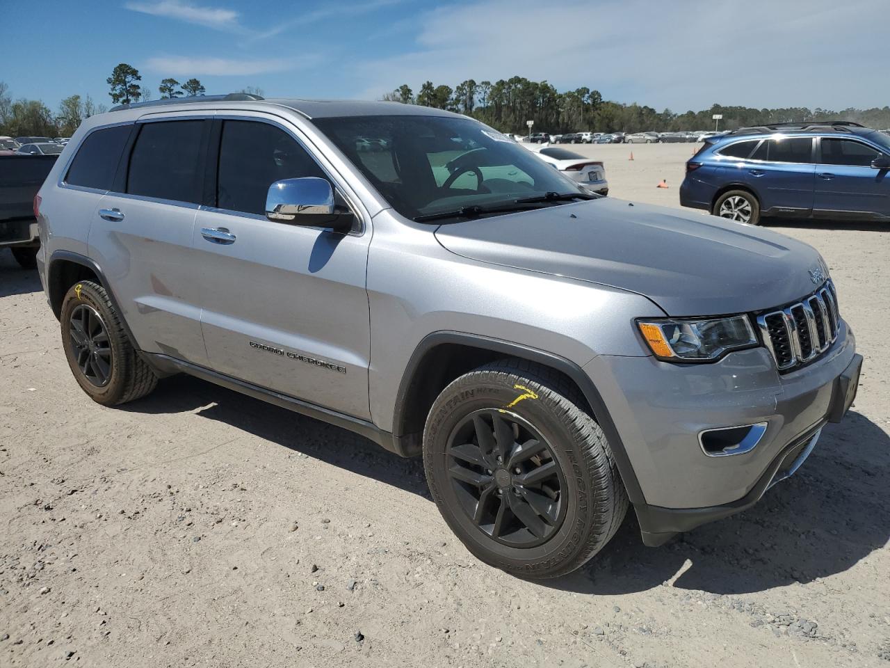 2021 Jeep Grand Cherokee VIN 1C4RJEBG3MC656516 Copart auction photo, side / minor dent/scratches damage thumbnail 4