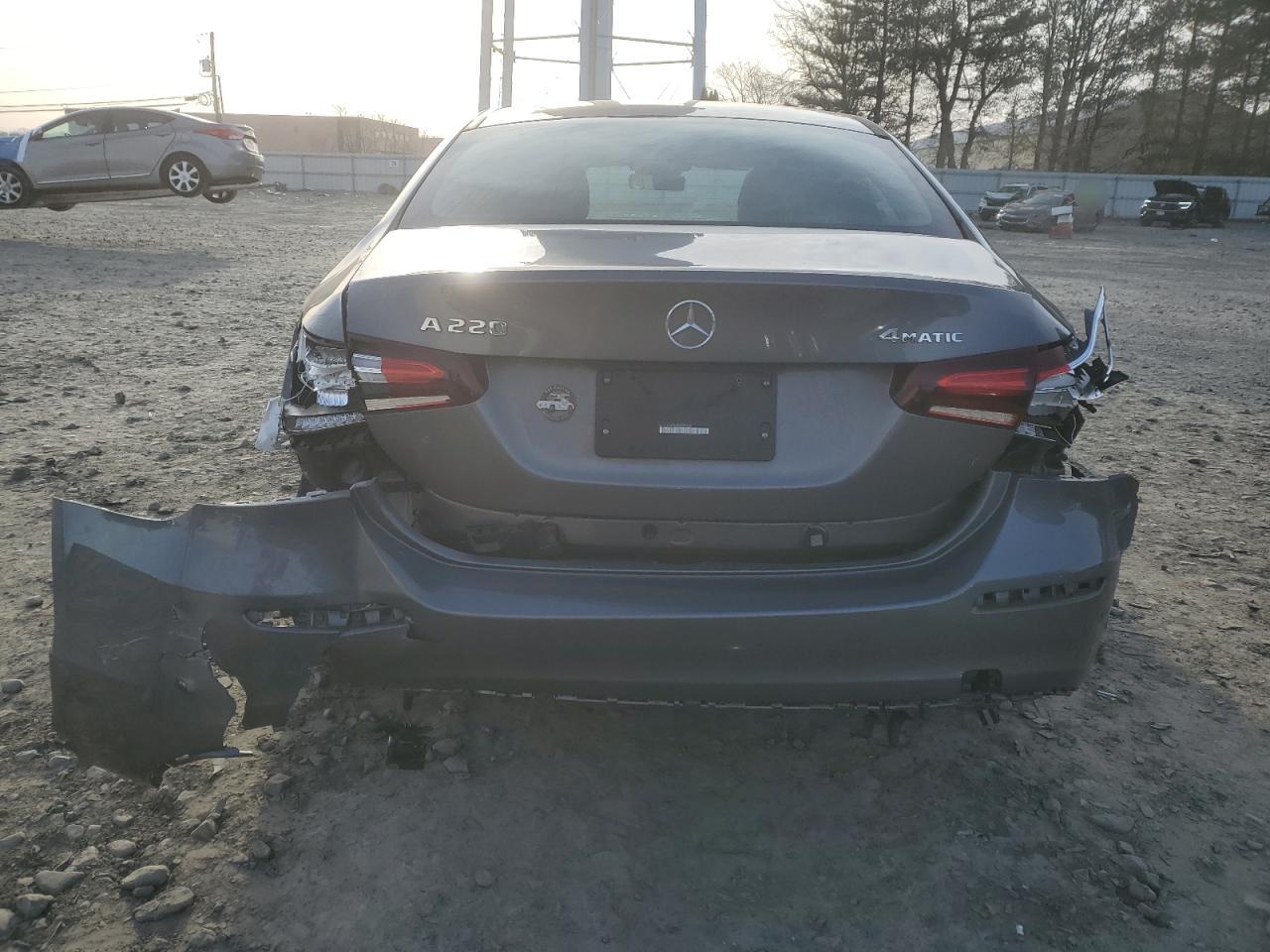 2022 Mercedes-Benz A-klasse VIN W1K3G4FB2NJ337365 Copart auction photo, rear end / undercarriage damage thumbnail 6