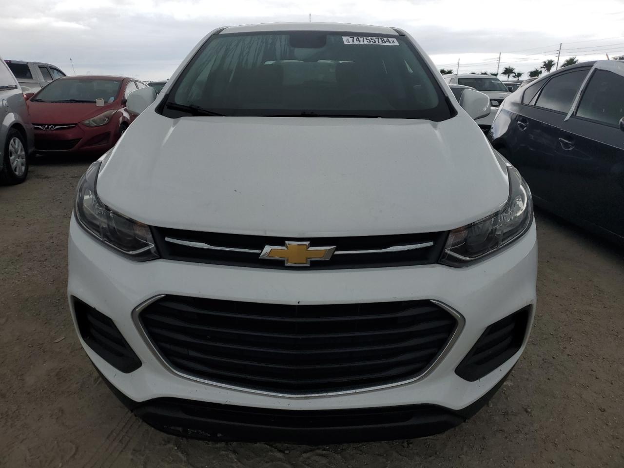 2020 Chevrolet Trax VIN 3GNCJKSB1LL199725 Copart auction photo, water/flood / minor dent/scratches damage thumbnail 5