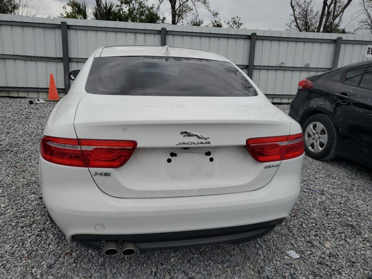 2017 Jaguar XE VIN SAJAR4BN9HCP12125 Copart auction photo, front end damage thumbnail 6