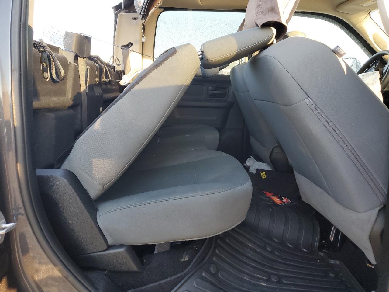 2018 RAM 3500 VIN 3C63RRGL9JG372772 Copart auction photo, all over damage thumbnail 11