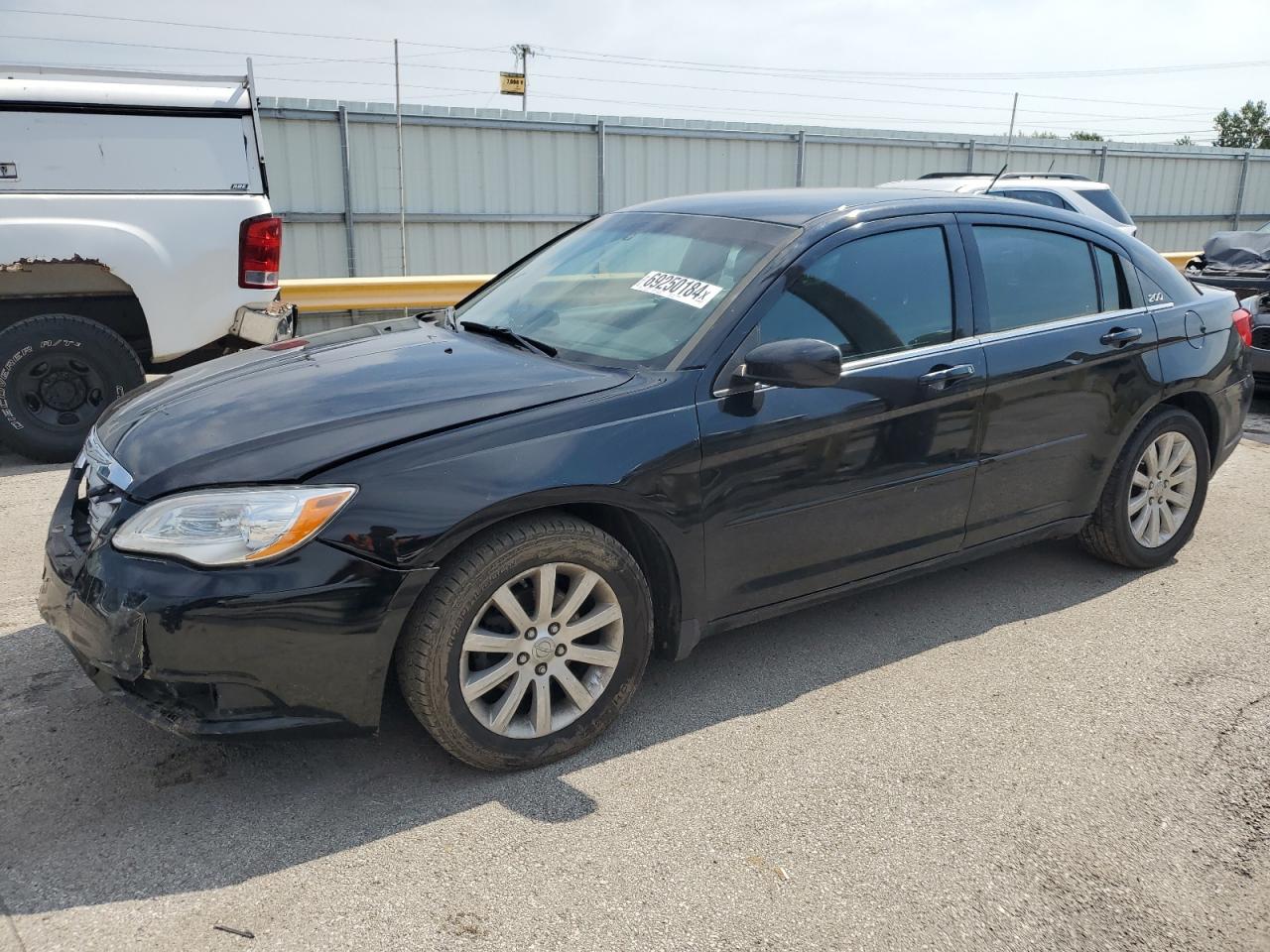 2011 Chrysler 200 VIN 1C3BC1FG1BN547282
