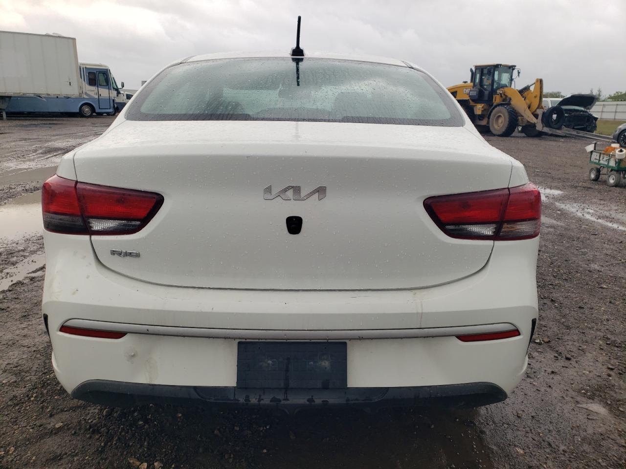2022 KIA Rio VIN 3KPA24AD1NE501016 Copart auction photo, front end / minor dent/scratches damage thumbnail 6