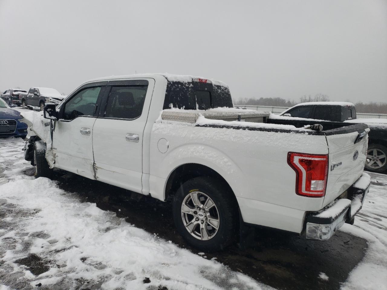 2015 Ford F-150 VIN 1FTEW1CG1FFD02955 Copart auction photo, front end / side damage thumbnail 2
