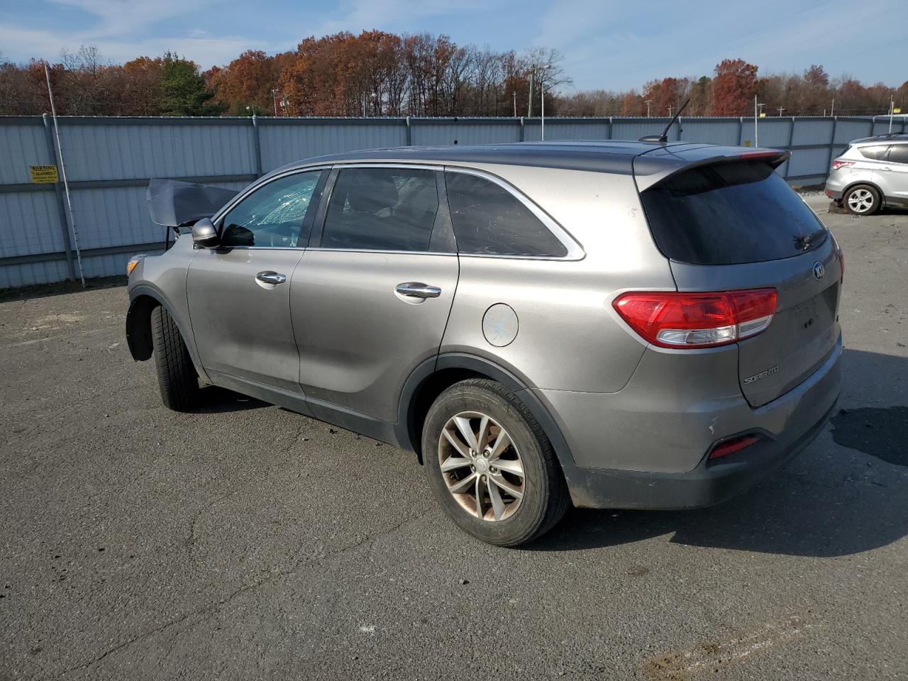 2016 KIA Sorento VIN 5XYPG4A35GG144934 Copart auction photo, front end damage thumbnail 2