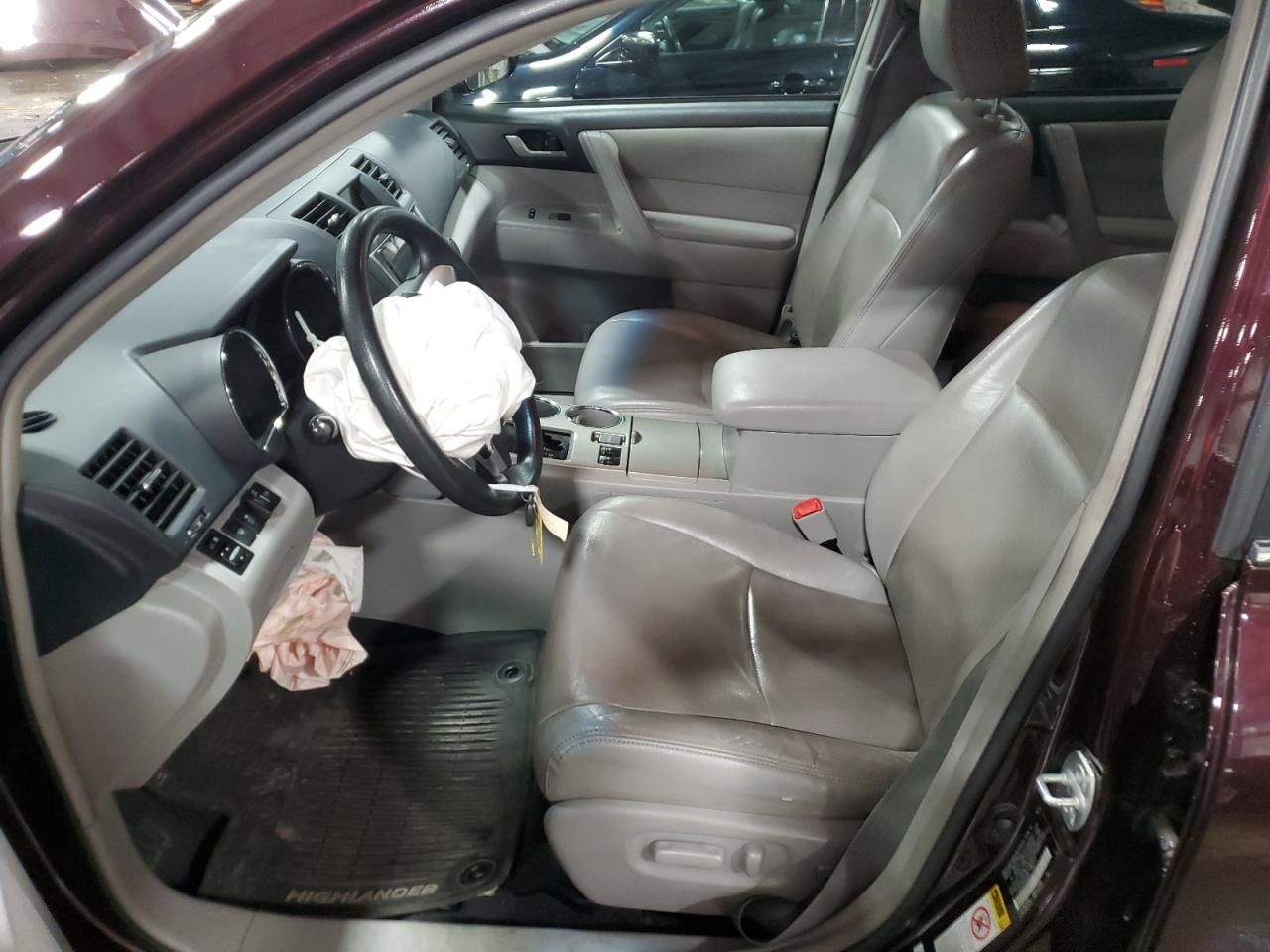 2013 Toyota Highlander VIN 5TDBK3EH4DS258902 Copart auction photo, front end damage thumbnail 7
