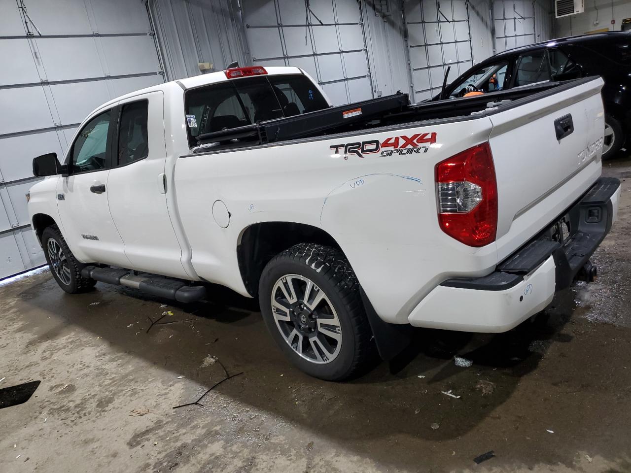 2021 Toyota Tundra VIN 5TFUY5F1XMX047685 Copart auction photo, all over / minor dent/scratches damage thumbnail 2