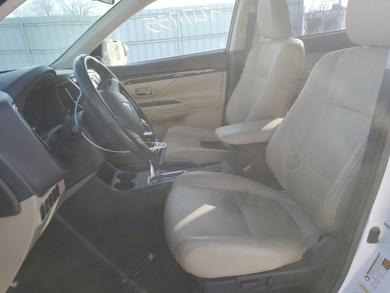 2016 Mitsubishi Outlander VIN JA4AD3A31GZ021572 Copart auction photo, front end damage thumbnail 7