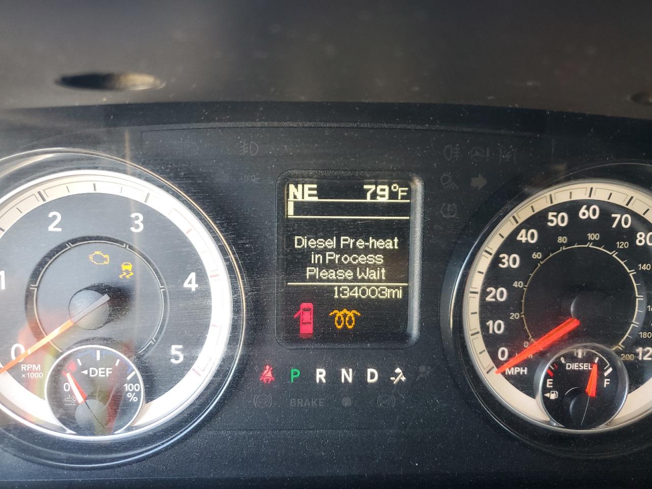 2018 RAM 5500 VIN 3C7WRMDL0JG320916 Copart auction photo, front end damage thumbnail 9