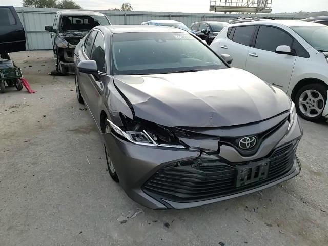 2018 Toyota Camry VIN 4T1B11HK4JU637173 Copart auction photo, rear end / front end damage thumbnail 11