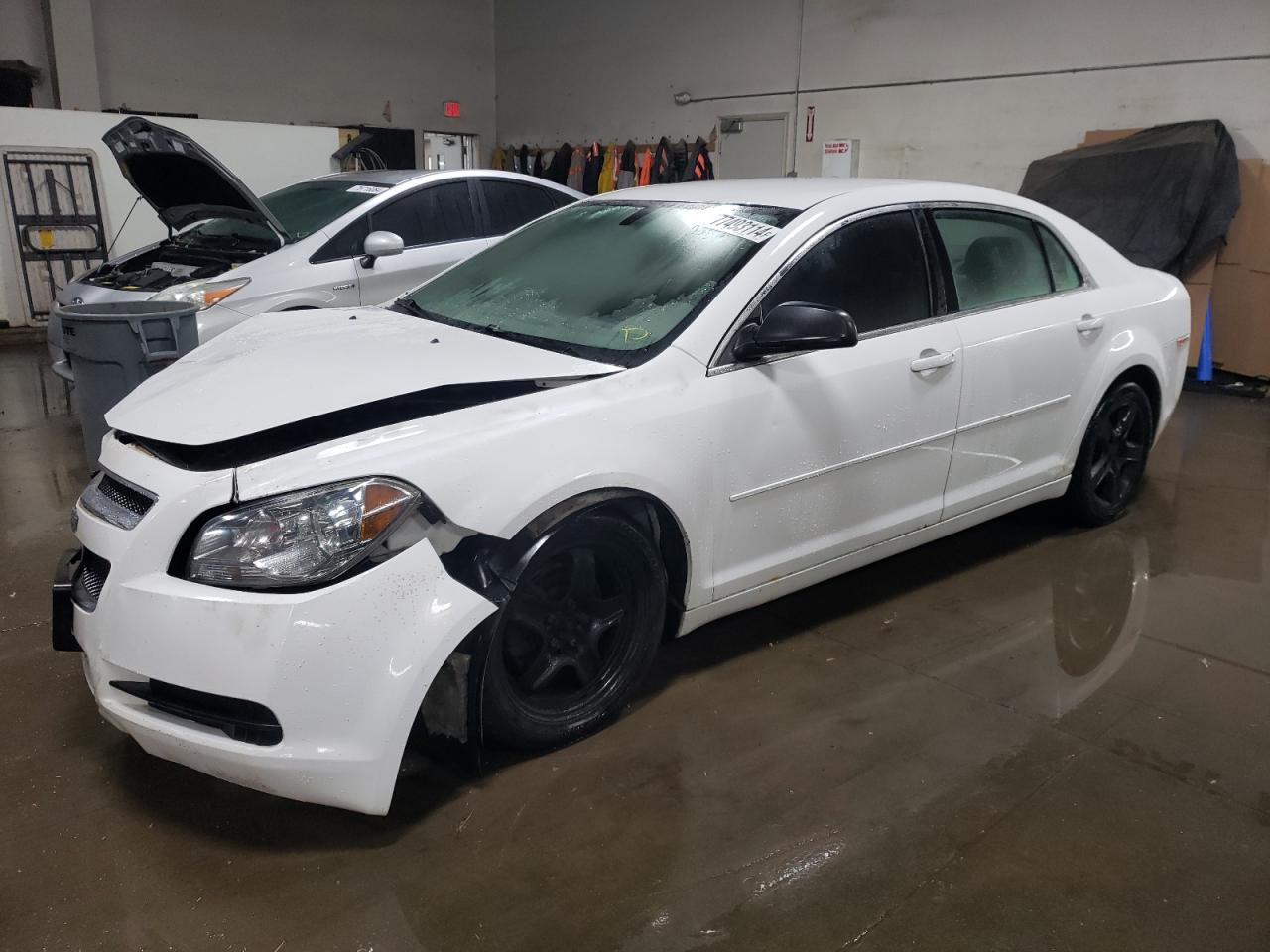 2011 Chevrolet Malibu VIN 1G1ZA5E11BF301274