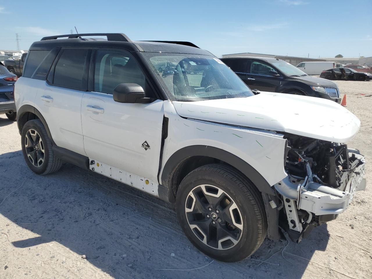 2021 Ford Bronco VIN 3FMCR9C65MRA97110 Copart auction photo, front end / minor dent/scratches damage thumbnail 4