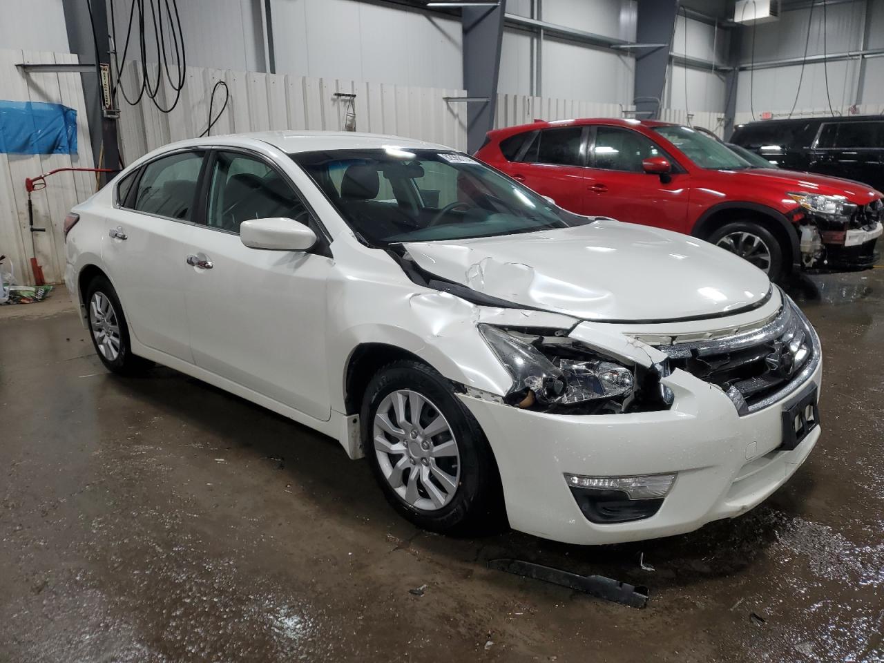 2015 Nissan Altima VIN 1N4AL3AP0FC587063 Copart auction photo, front end damage thumbnail 4