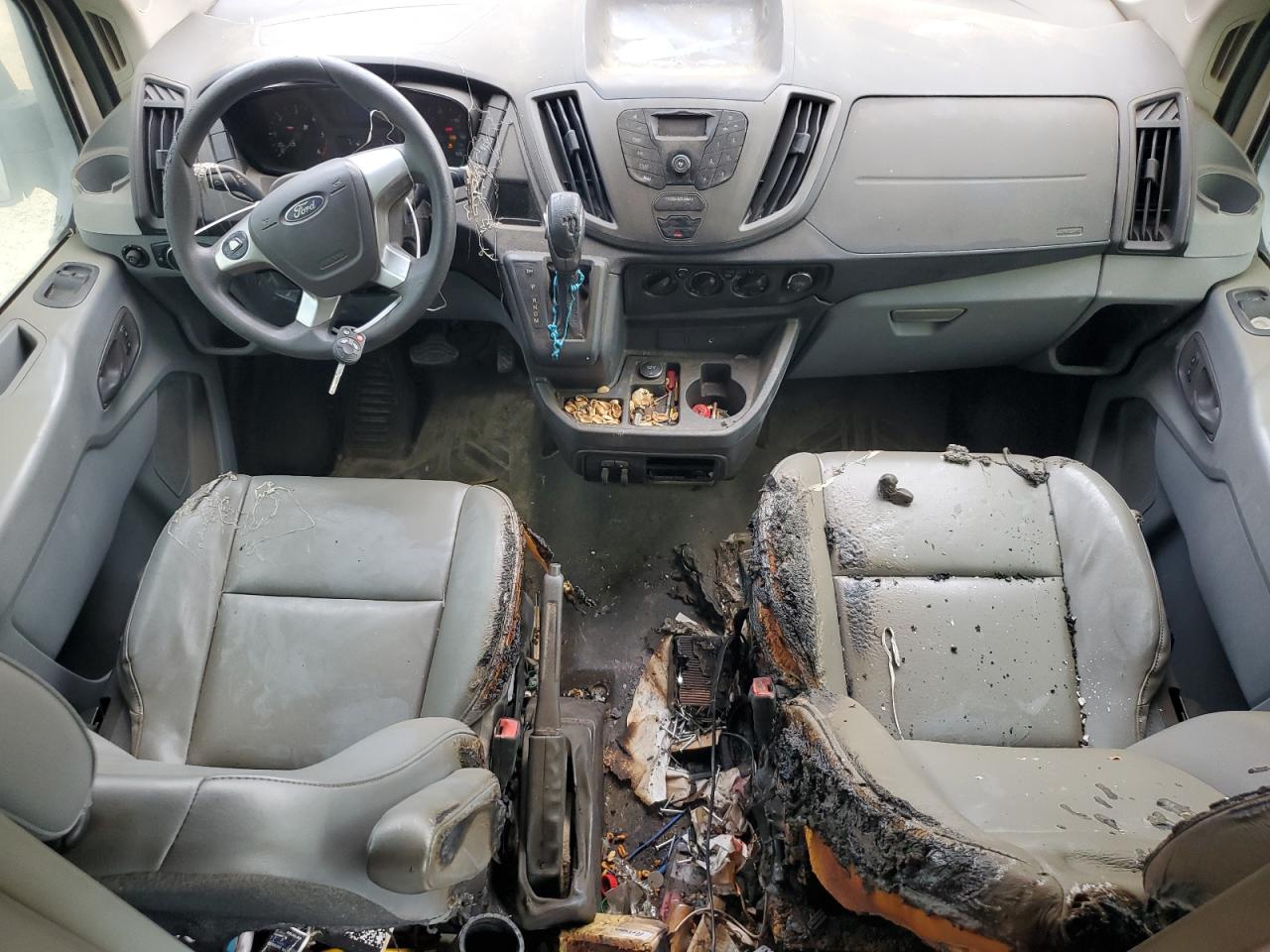 2015 Ford Transit VIN 1FTWS4XV7FKA48640 Copart auction photo, burn - interior / minor dent/scratches damage thumbnail 8